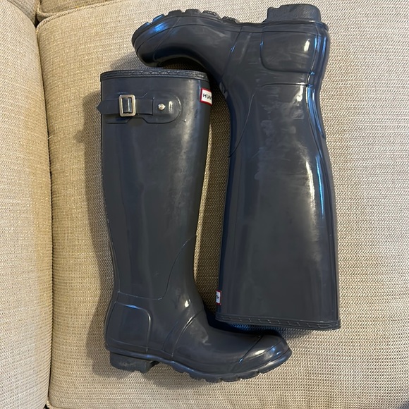 Hunter Shoes - Used - Woman’s Original Tall Rain Boots - size 8